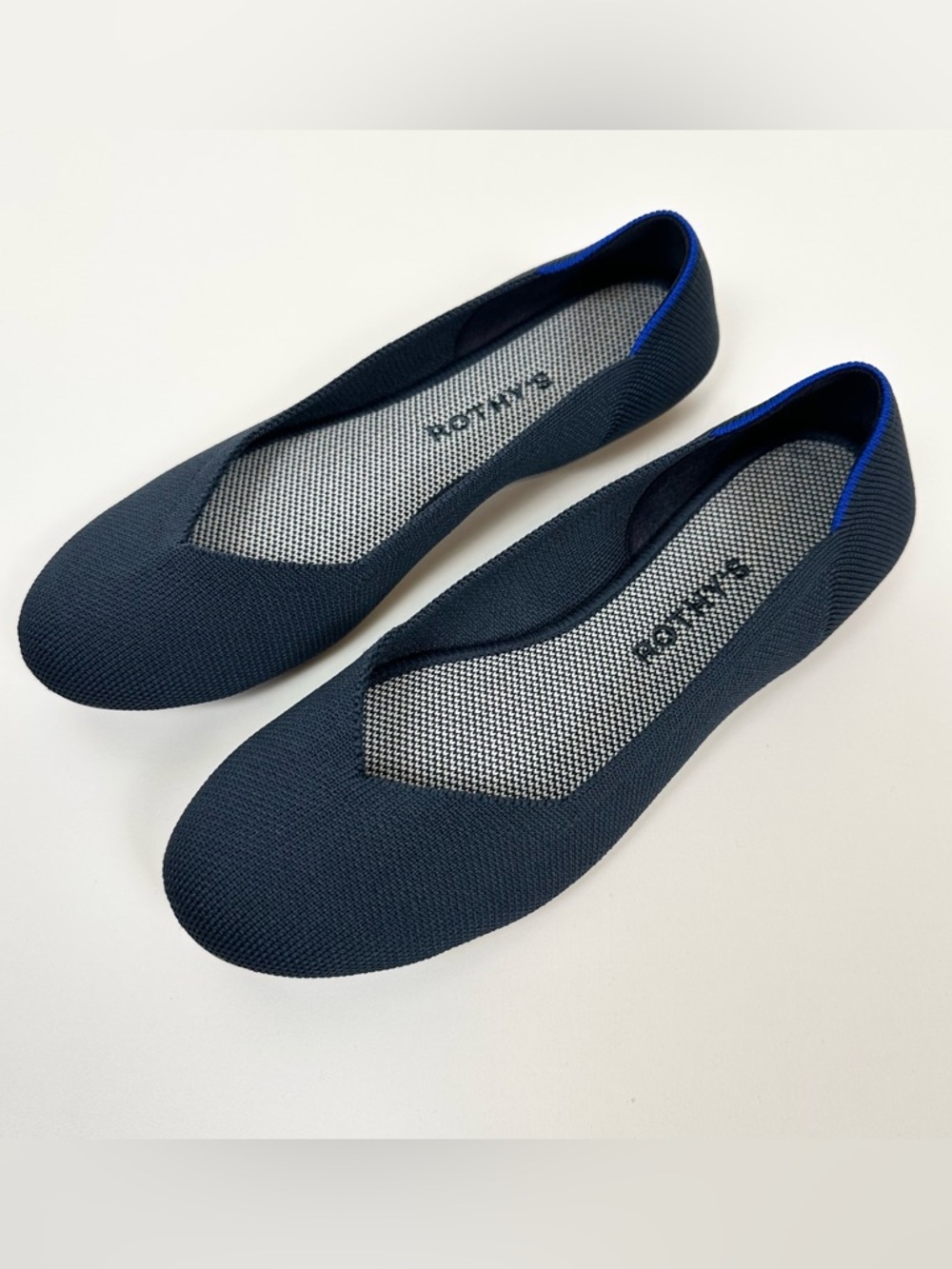 Rothys Round Toe Flats Navy Blue - Picture 2 of 9